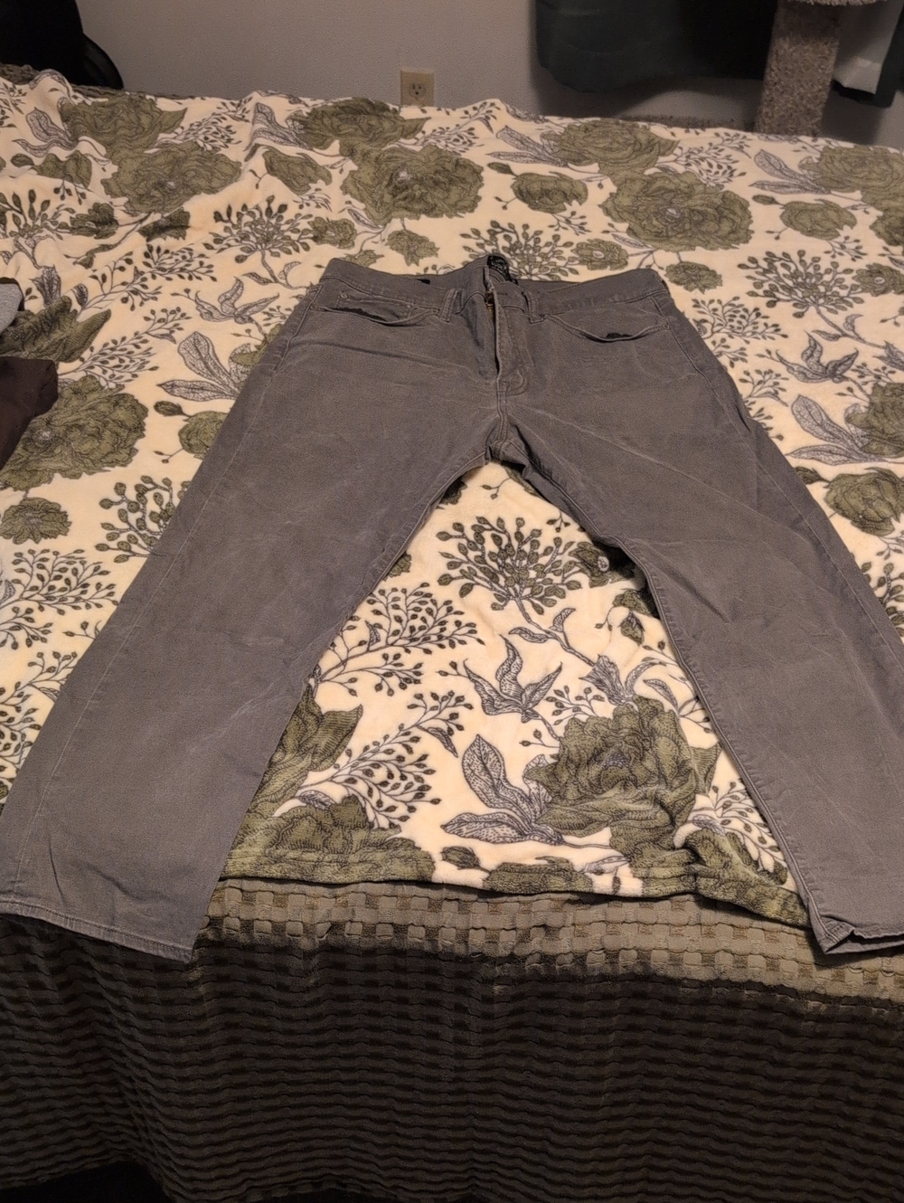Lucky Brand Men's Grey Pants Heritage Slim 121